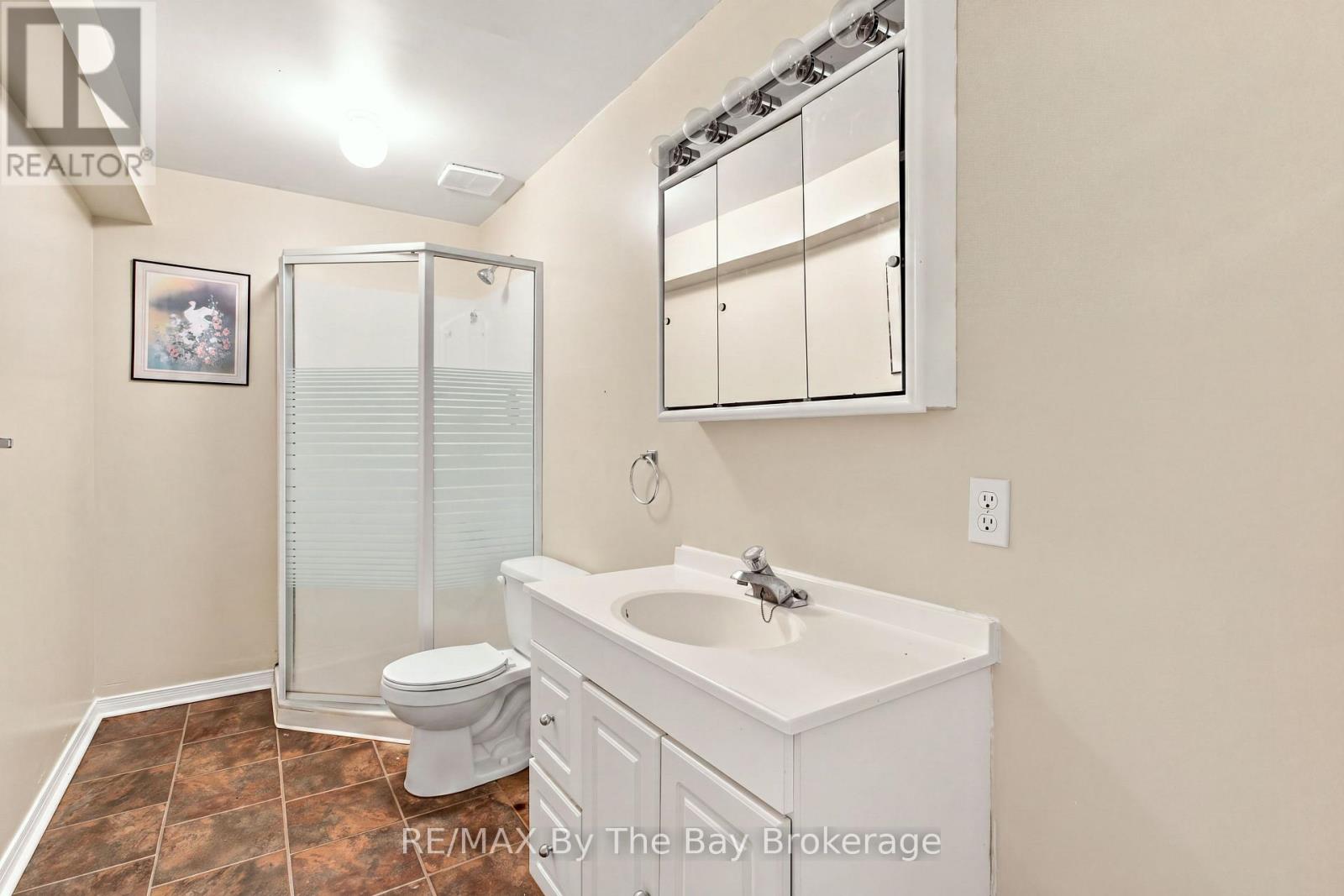 36 Harbour Crescent, Wasaga Beach, Ontario  L9Z 1G5 - Photo 28 - S13655894