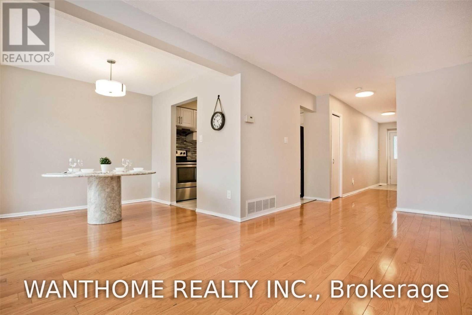 #38 - 175 Alexmuir Boulevard, Toronto, Ontario M1V 1R8 - Photo 3 - E13655906