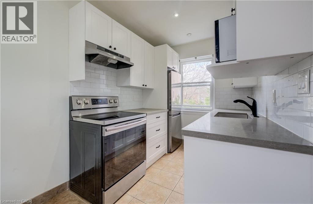 137 Emerald Street S Unit# 25, Hamilton, Ontario  L8N 2V4 - Photo 3 - 40826001
