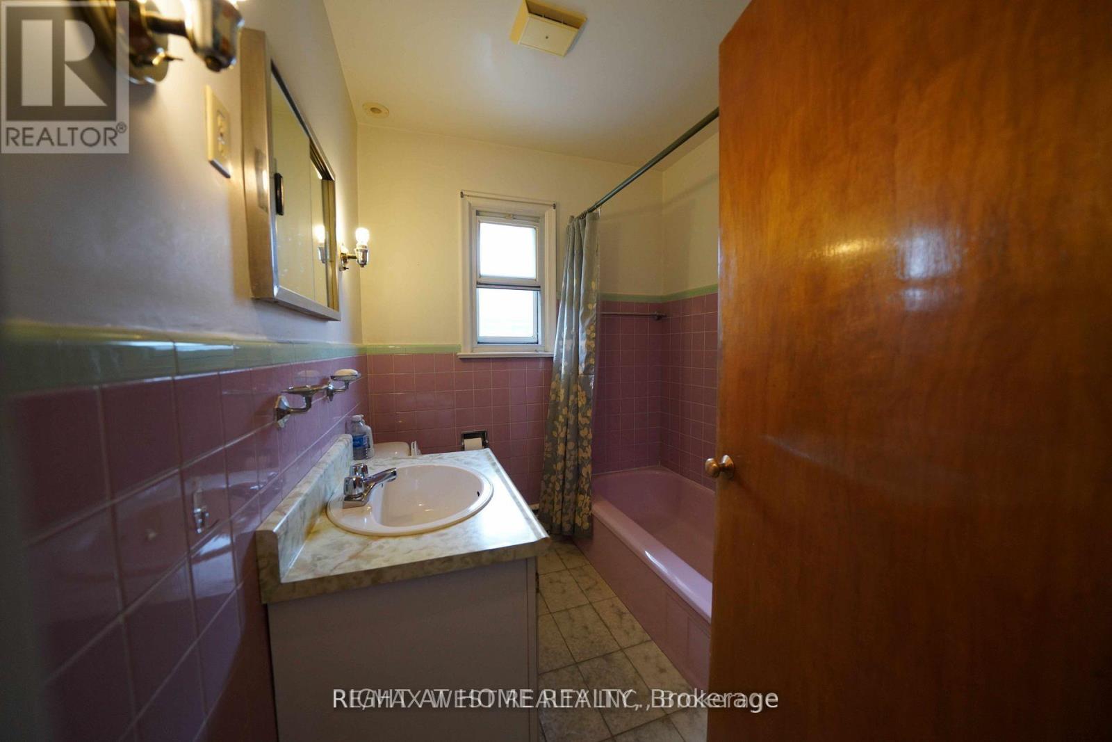 2981 Weston Road, Toronto, Ontario M9M 2T1 - Photo 6 - W13655900