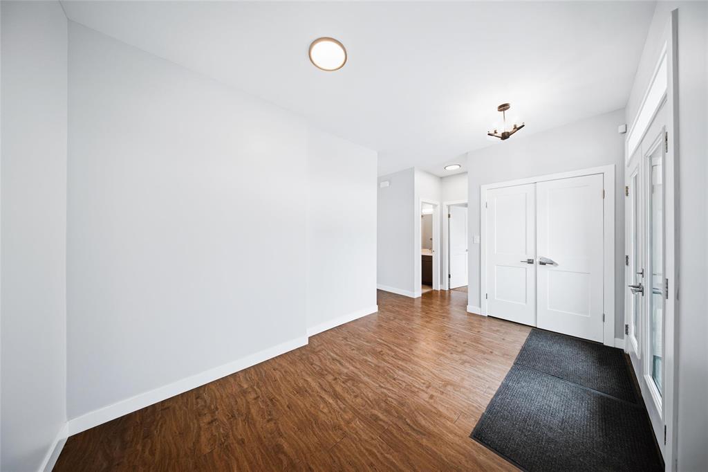 297 River Trail Drive, West St Paul, Manitoba  R4A 0C2 - Photo 6 - 202614105