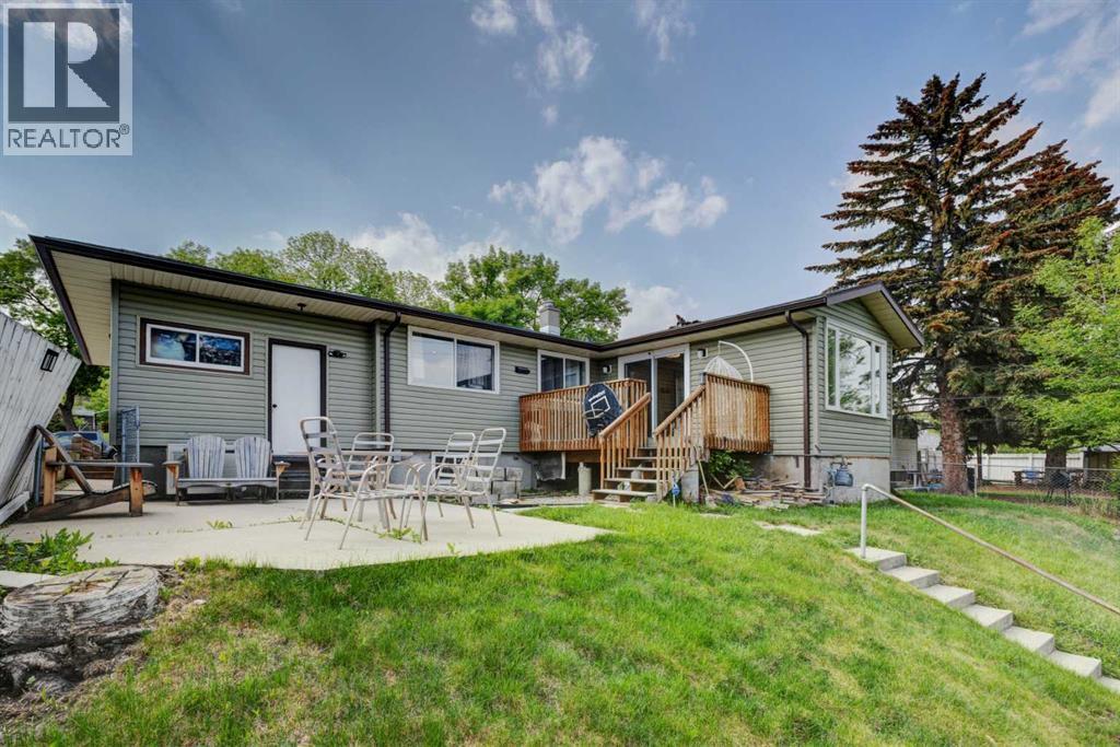 212 Hendon Drive NW, Calgary, Alberta  T2K 1Z2 - Photo 27 - A2327802