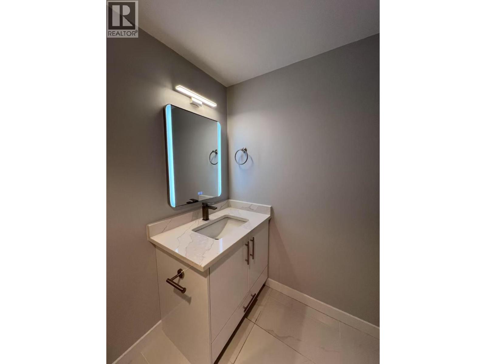 208 6340 Buswell Street, Richmond, British Columbia  V6Y 2E9 - Photo 15 - R3153917