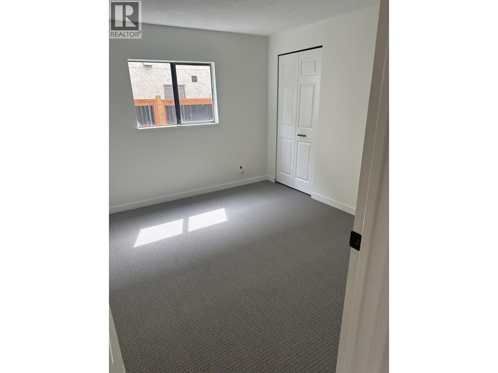 3177 Toba Drive, Coquitlam, British Columbia  V3B 6A3 - Photo 3 - R3147111