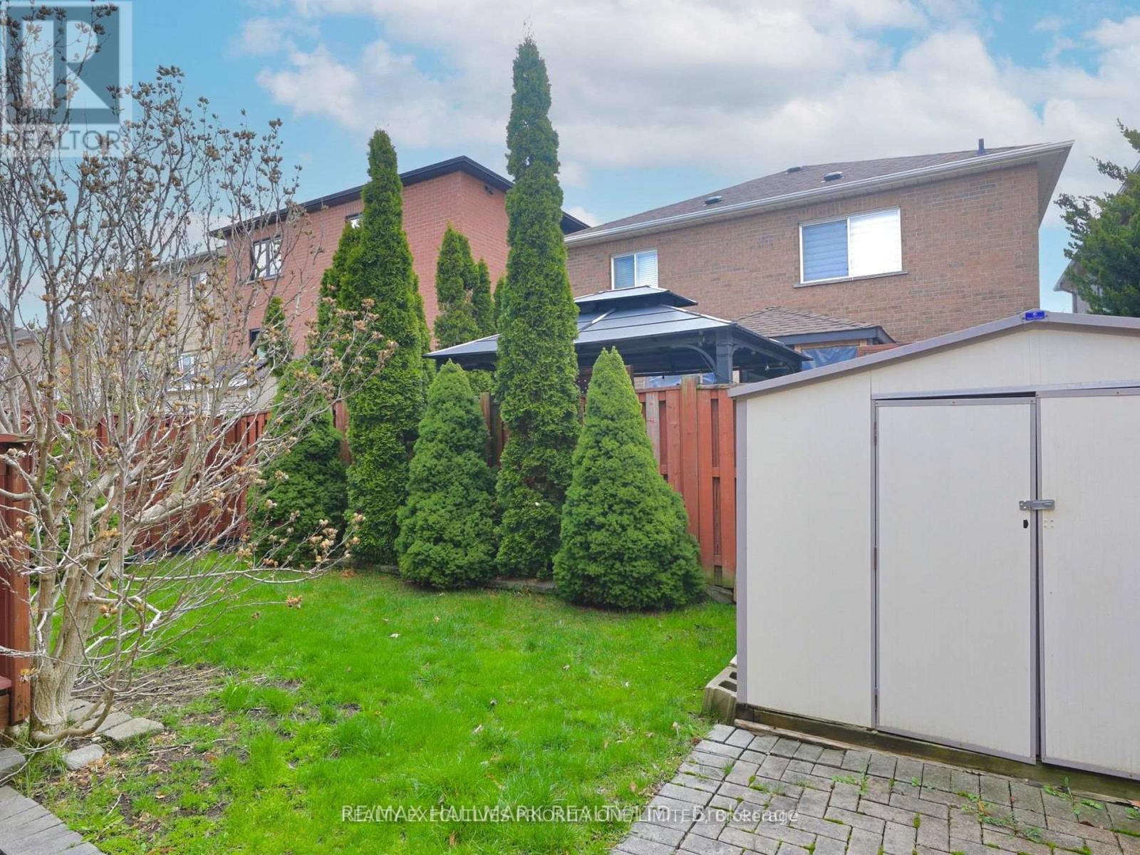 19 Rusty Trail, Vaughan, Ontario  L4H 2E7 - Photo 14 - N13429492
