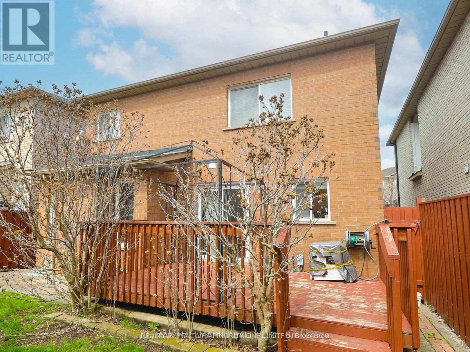 19 Rusty Trail, Vaughan, Ontario  L4H 2E7 - Photo 13 - N13429492