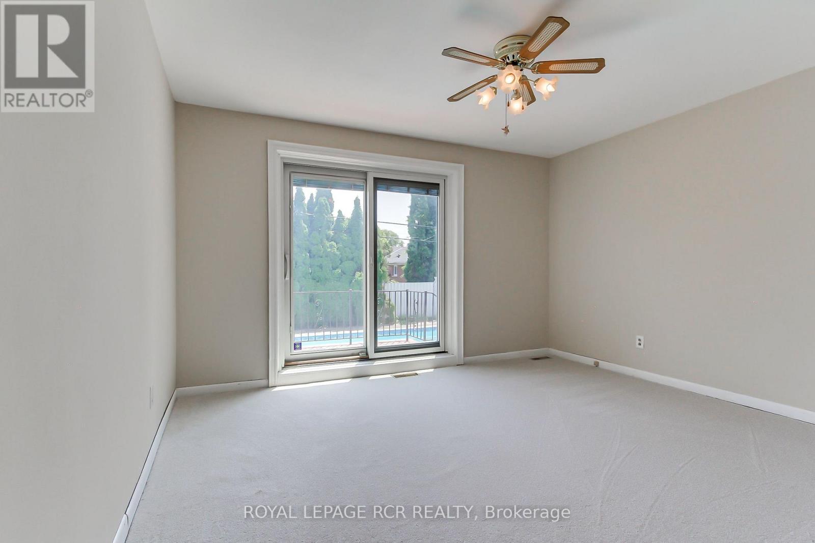77 Alhart Drive, Toronto, Ontario M9V 2N1 - Photo 24 - W13628322