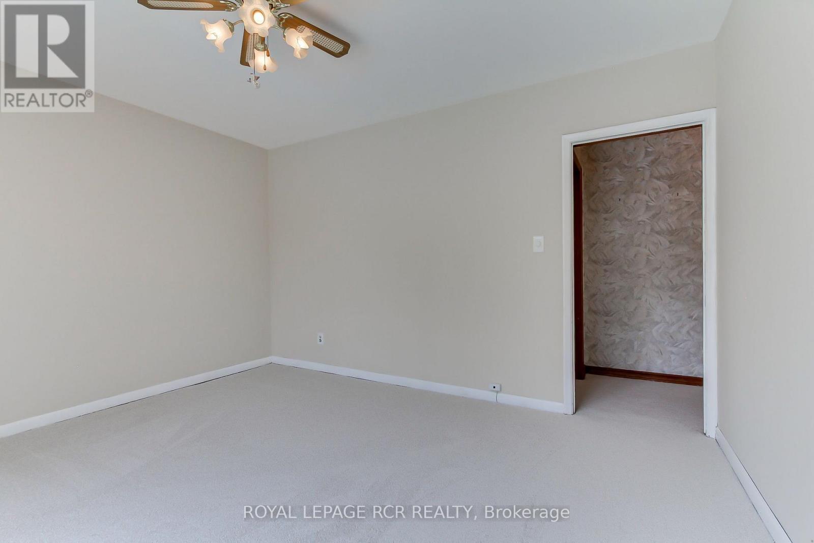 77 Alhart Drive, Toronto, Ontario M9V 2N1 - Photo 25 - W13628322