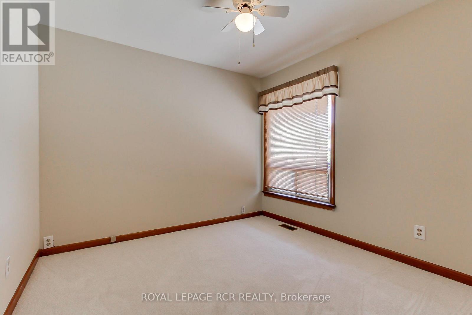 77 Alhart Drive, Toronto, Ontario M9V 2N1 - Photo 26 - W13628322
