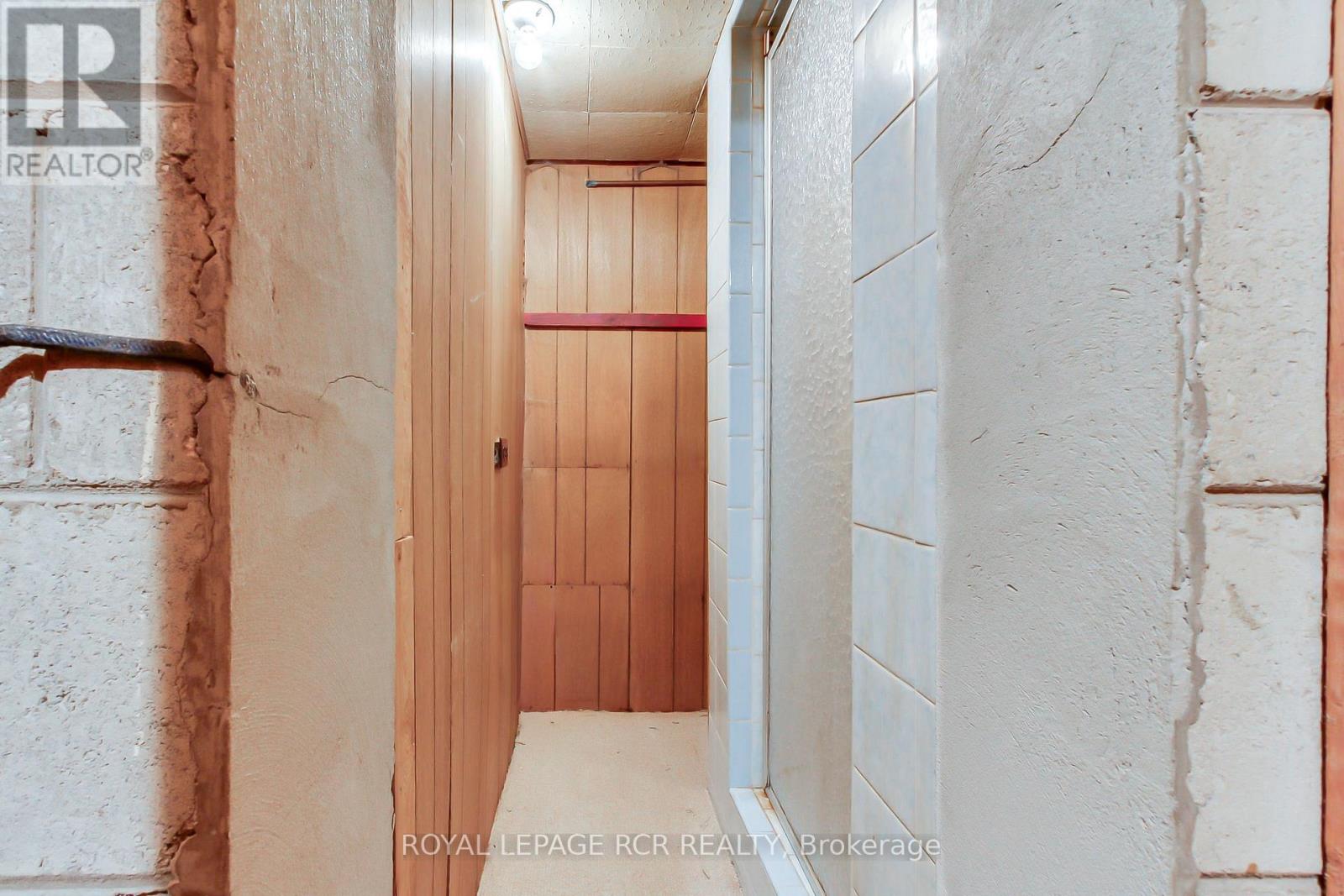 77 Alhart Drive, Toronto, Ontario M9V 2N1 - Photo 38 - W13628322