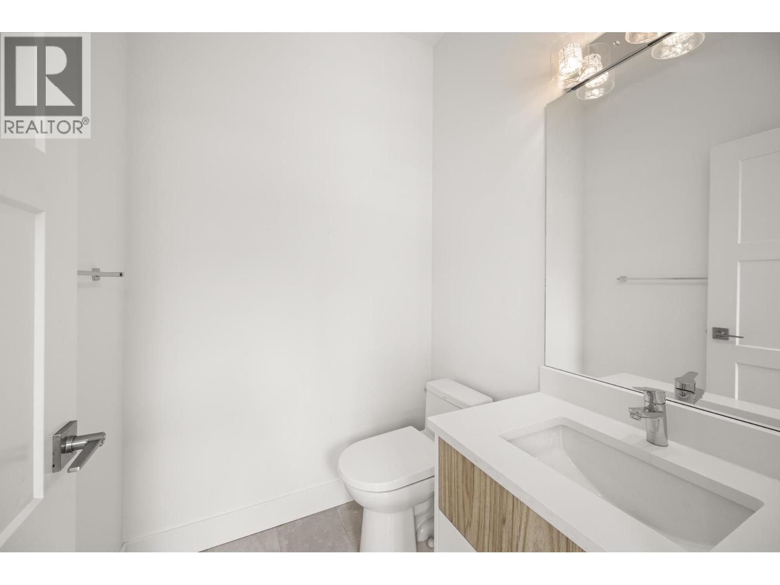 102 3423 Roxton Avenue, Coquitlam, British Columbia  V3B 0G7 - Photo 17 - R3144545