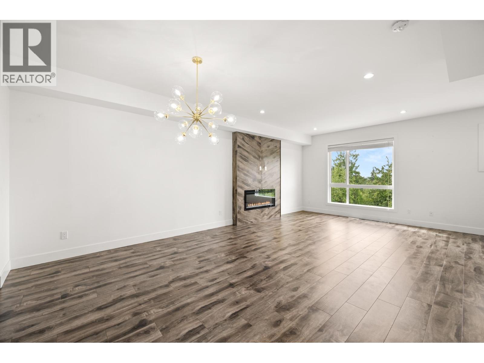 102 3423 Roxton Avenue, Coquitlam, British Columbia  V3B 0G7 - Photo 30 - R3144545
