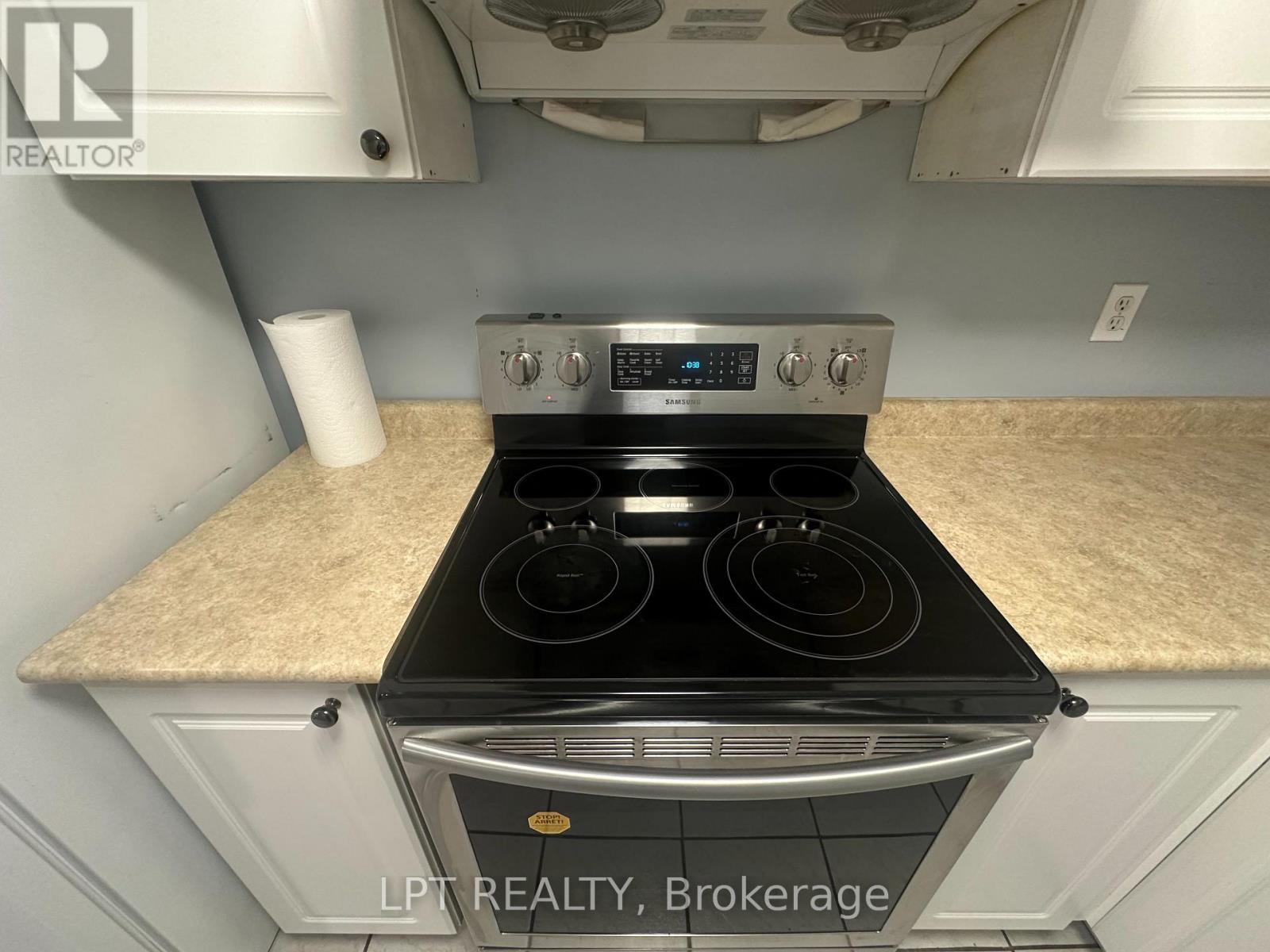 Bsmt - 33 Kenborough Court, Markham, Ontario  L3S 3P3 - Photo 6 - N13655918
