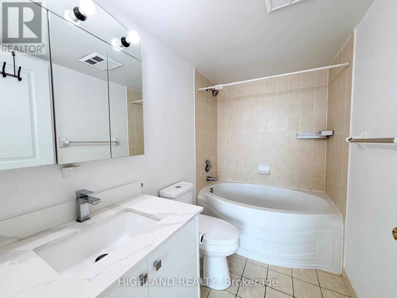 1509 - 2545 Erin Centre Boulevard, Mississauga, Ontario  L5M 6Z9 - Photo 9 - W13655910