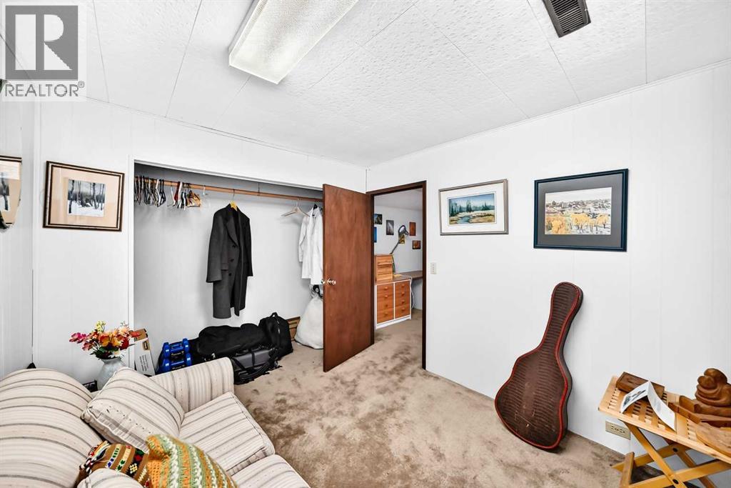 2 Varsplain Place NW, Calgary, Alberta  T3A 0C7 - Photo 41 - A2332072