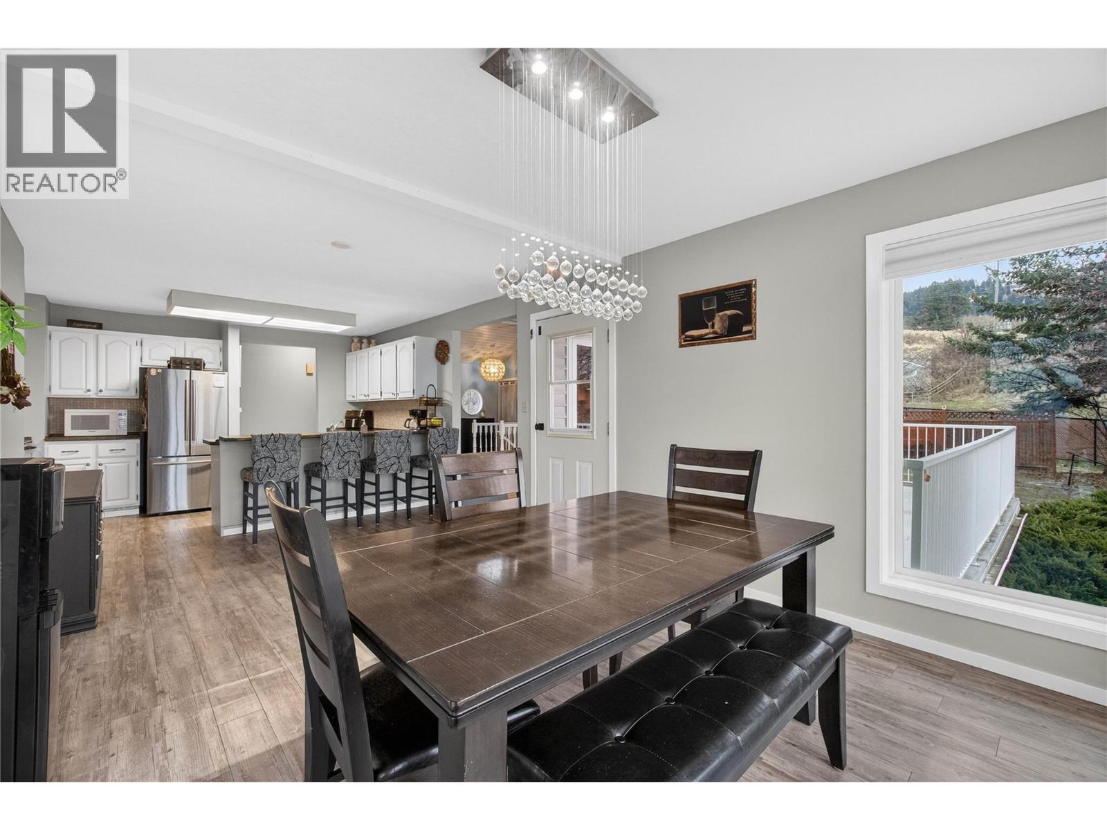 7292 Mountridge Road, Vernon, British Columbia  V1B 3S8 - Photo 14 - 10393068