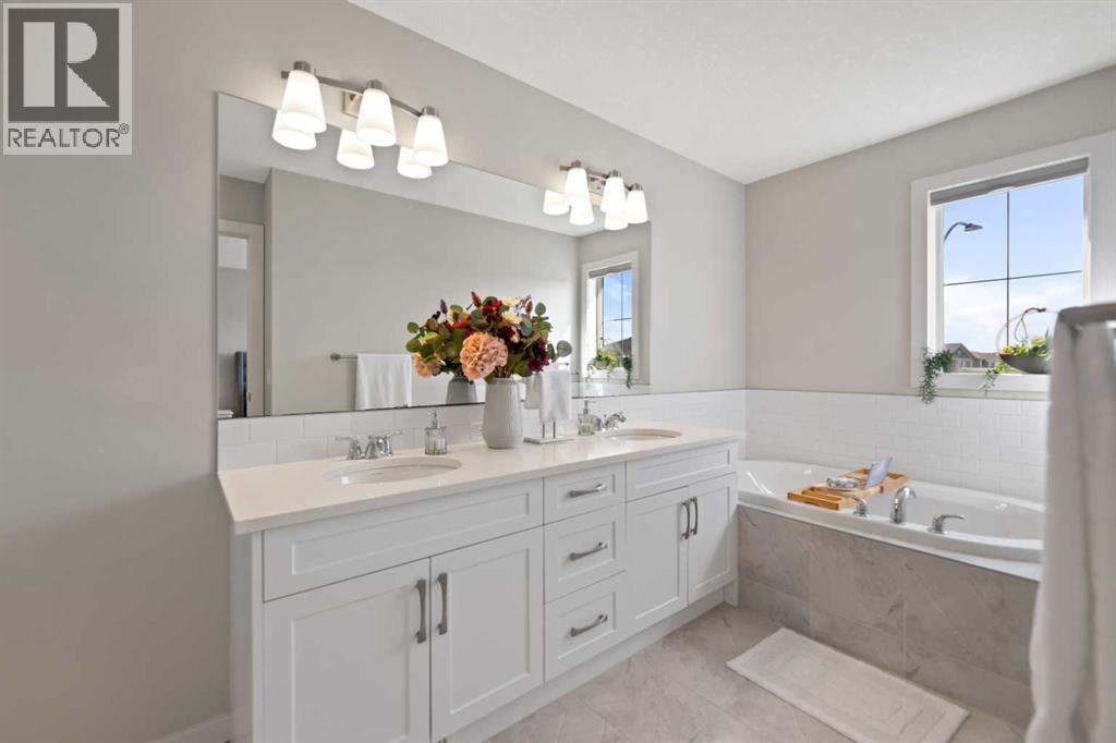 79 Legacy Glen Row Se, Calgary, Alberta  T2X 3Y9 - Photo 19 - A2334995