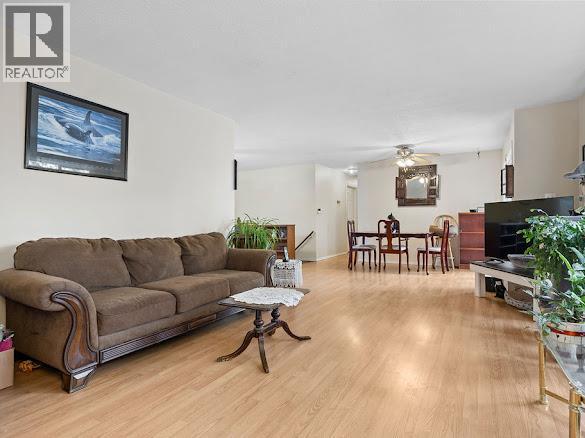 2429 Salmon River Road, Salmon Arm, British Columbia  V1E 4M1 - Photo 12 - 10389980
