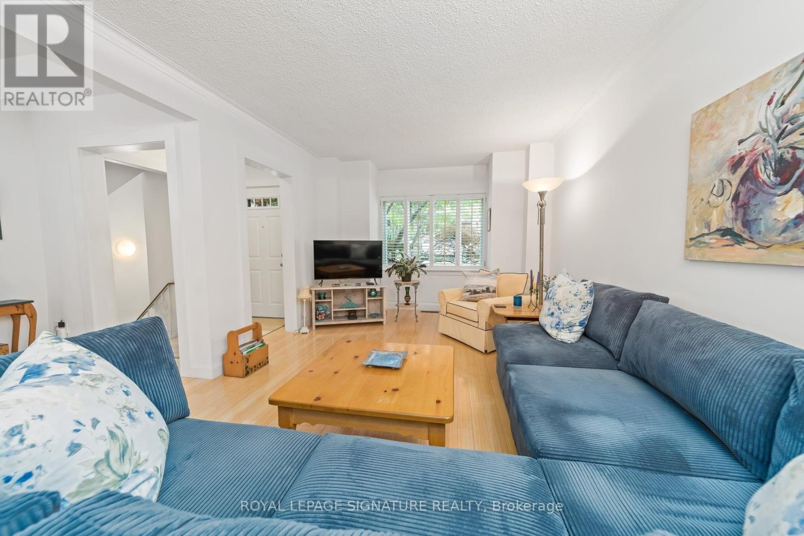 153 Banff Road, Toronto, Ontario M4P 2P8 - Photo 3 - C13655930