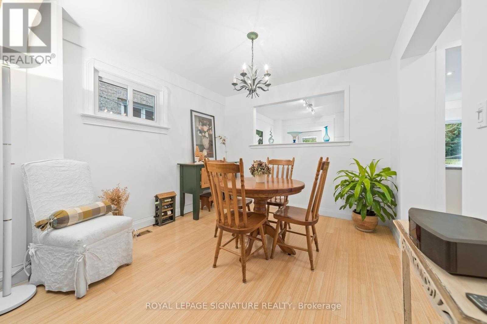 153 Banff Road, Toronto, Ontario M4P 2P8 - Photo 5 - C13655930