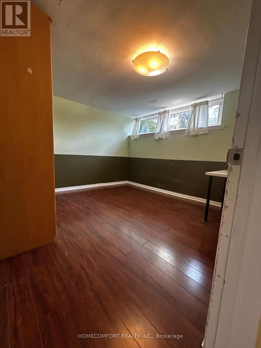 Bsmt - 80 Aspenwood Drive, Toronto, Ontario  M2H 2E9 - Photo 2 - C13655936
