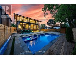 139 NEWTON DRIVE, Toronto, Ontario