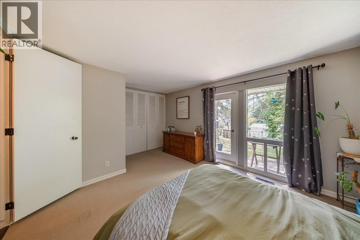 1106 Clarke Road, Robson, British Columbia  V0G 1X0 - Photo 17 - 10386844