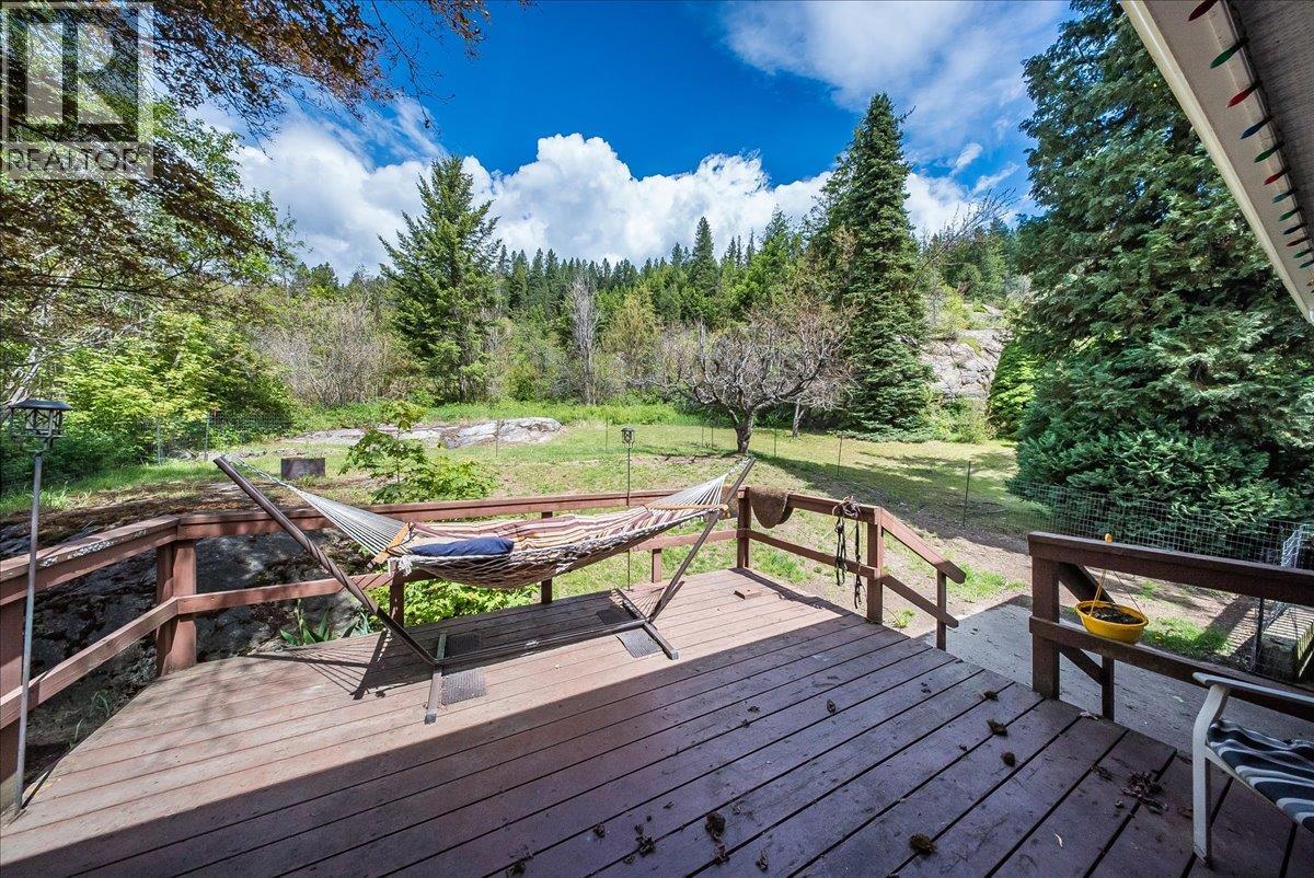 1106 Clarke Road, Robson, British Columbia  V0G 1X0 - Photo 54 - 10386844