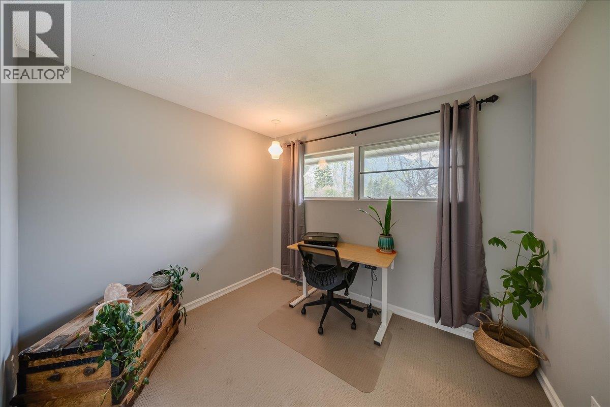 1106 Clarke Road, Robson, British Columbia  V0G 1X0 - Photo 24 - 10386844