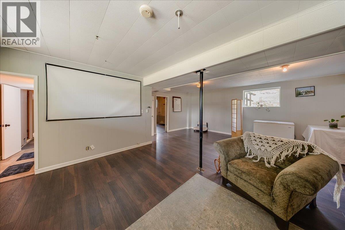 1106 Clarke Road, Robson, British Columbia  V0G 1X0 - Photo 34 - 10386844