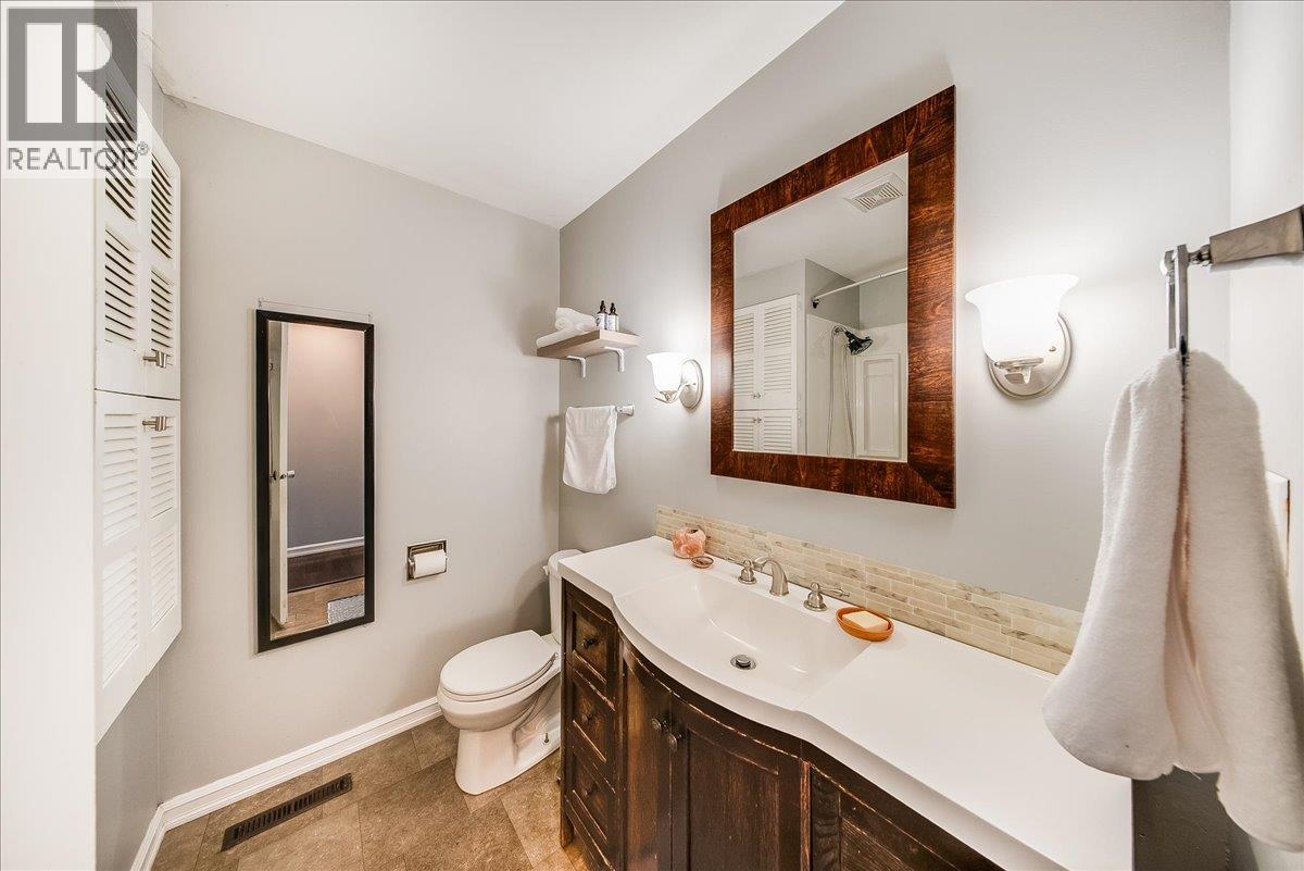 1106 Clarke Road, Robson, British Columbia  V0G 1X0 - Photo 26 - 10386844