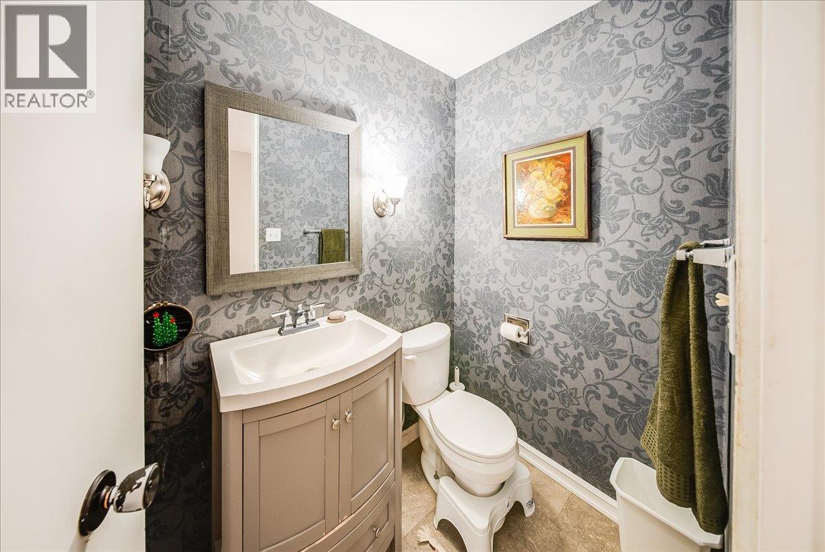 1106 Clarke Road, Robson, British Columbia  V0G 1X0 - Photo 19 - 10386844