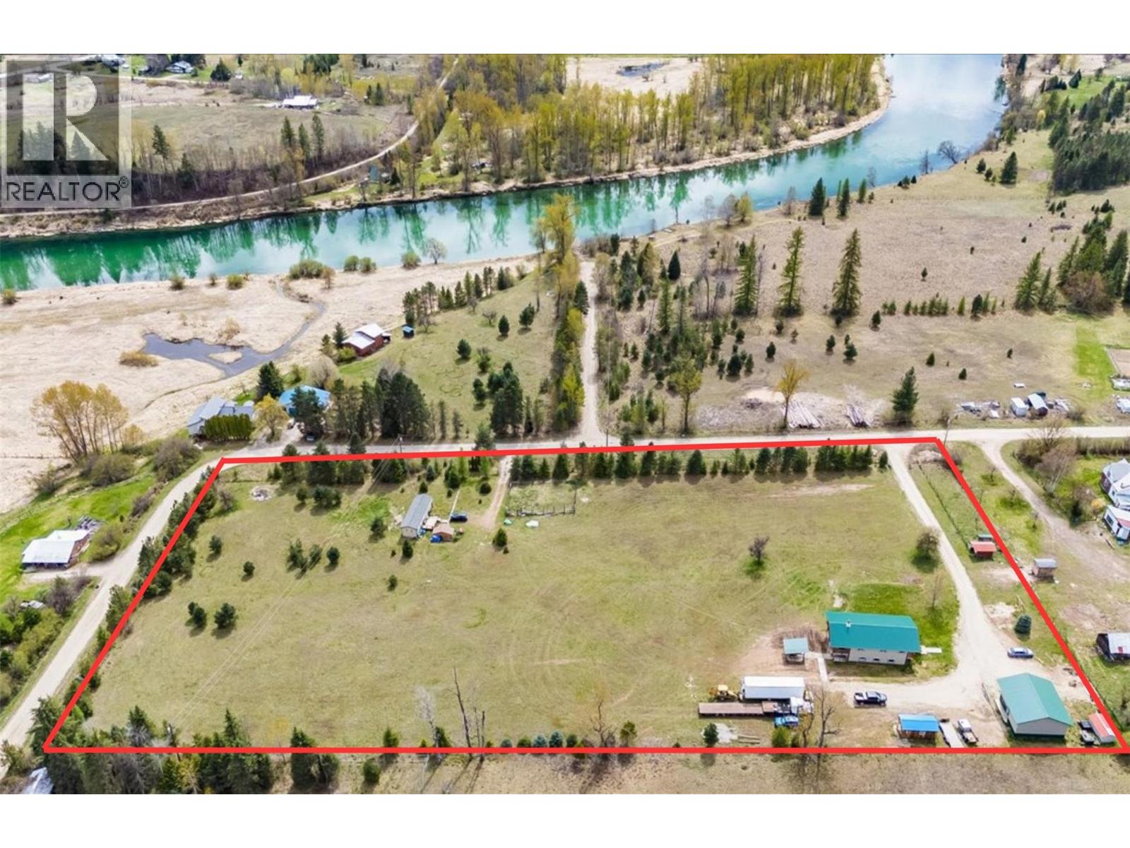 6810 & 6814 Brooks Road, Appledale, British Columbia  V0G 2J0 - Photo 6 - 10384102