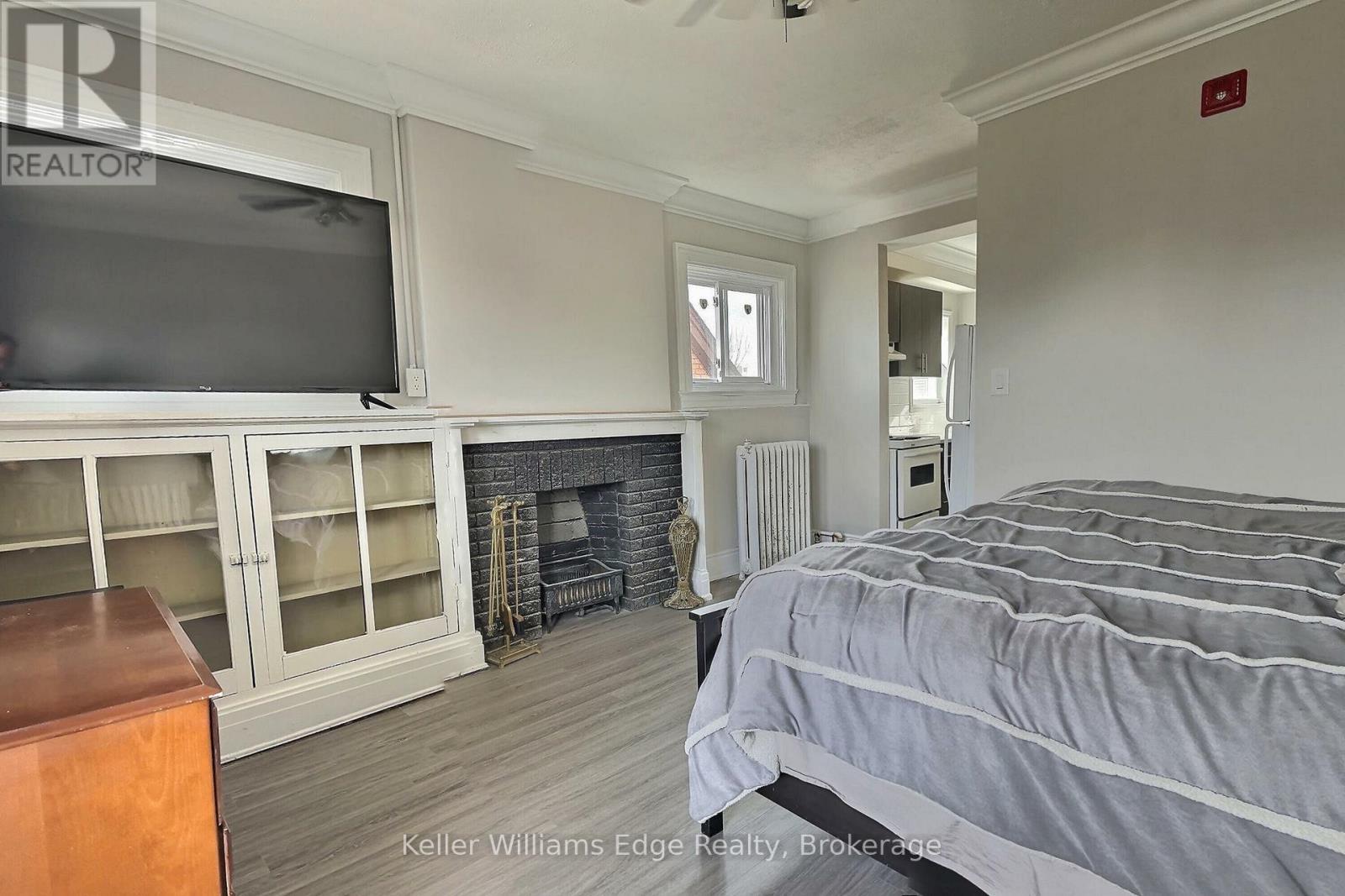 5 - 8 Tisdale Street S, Hamilton, Ontario  L8N 2V9 - Photo 2 - X13655950