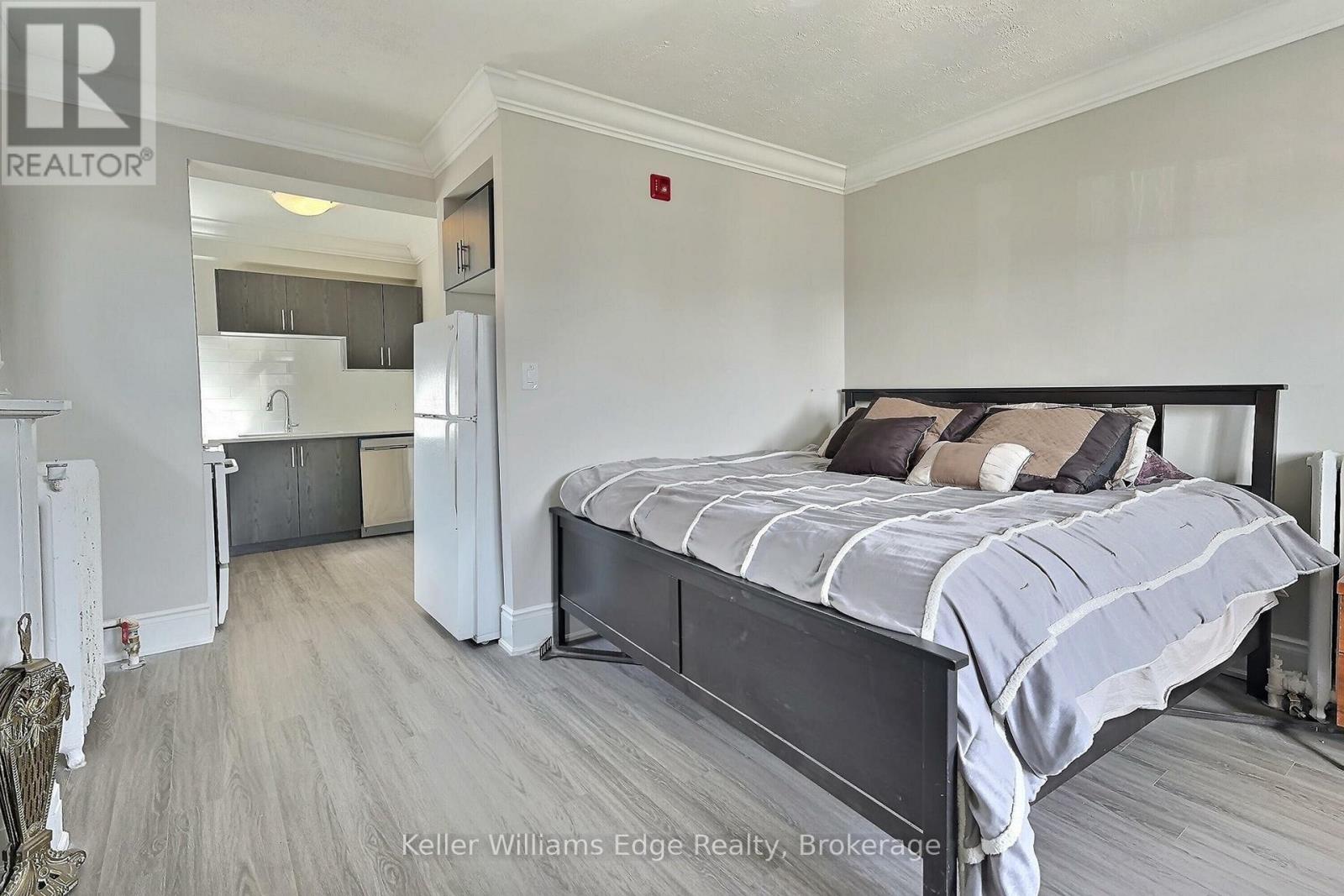 5 - 8 Tisdale Street S, Hamilton, Ontario  L8N 2V9 - Photo 3 - X13655950