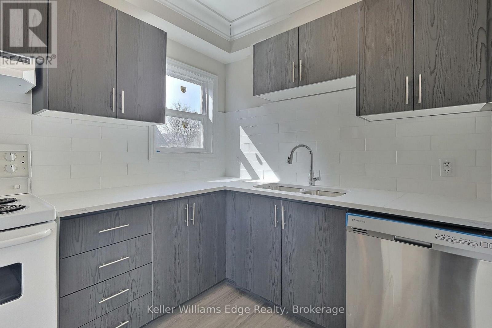 5 - 8 Tisdale Street S, Hamilton, Ontario  L8N 2V9 - Photo 5 - X13655950