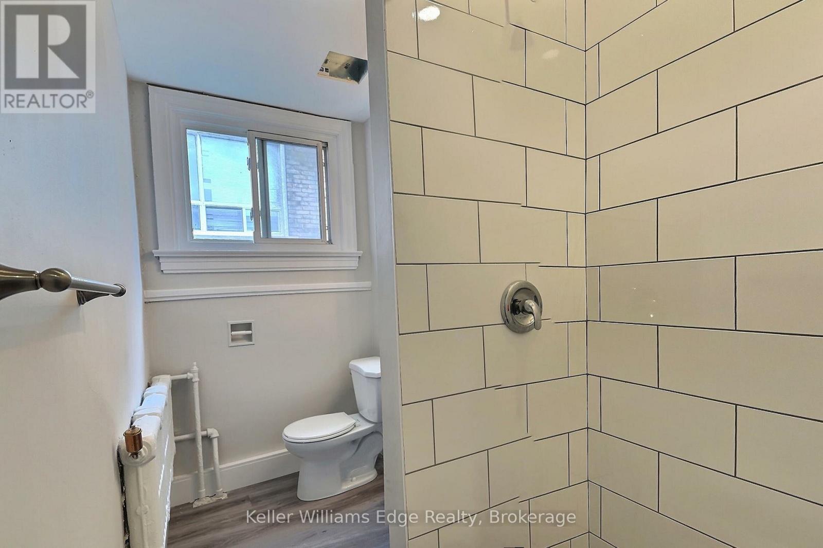 8 - 8 Tisdale Street S, Hamilton, Ontario  L8N 2V9 - Photo 8 - X13655952