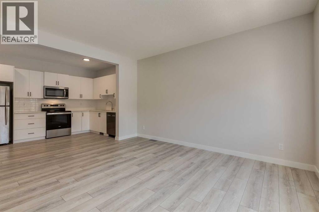 31 Tuscany Summit Square NW, Calgary, Alberta  T3L 0G1 - Photo 7 - A2336068