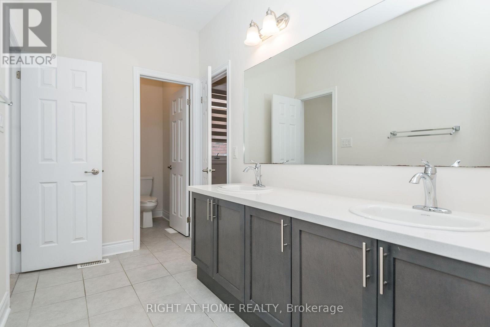 8 Monarch Drive, Halton Hills, Ontario L7G 0H9 - Photo 26 - W13655948