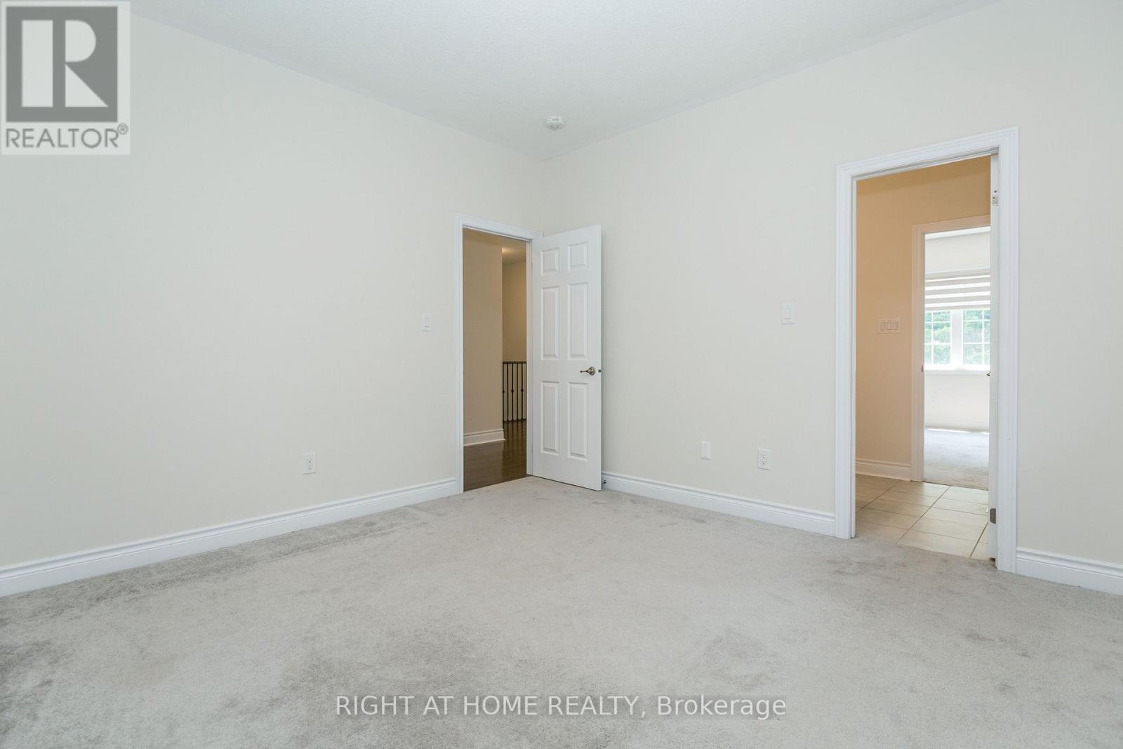 8 Monarch Drive, Halton Hills, Ontario L7G 0H9 - Photo 29 - W13655948