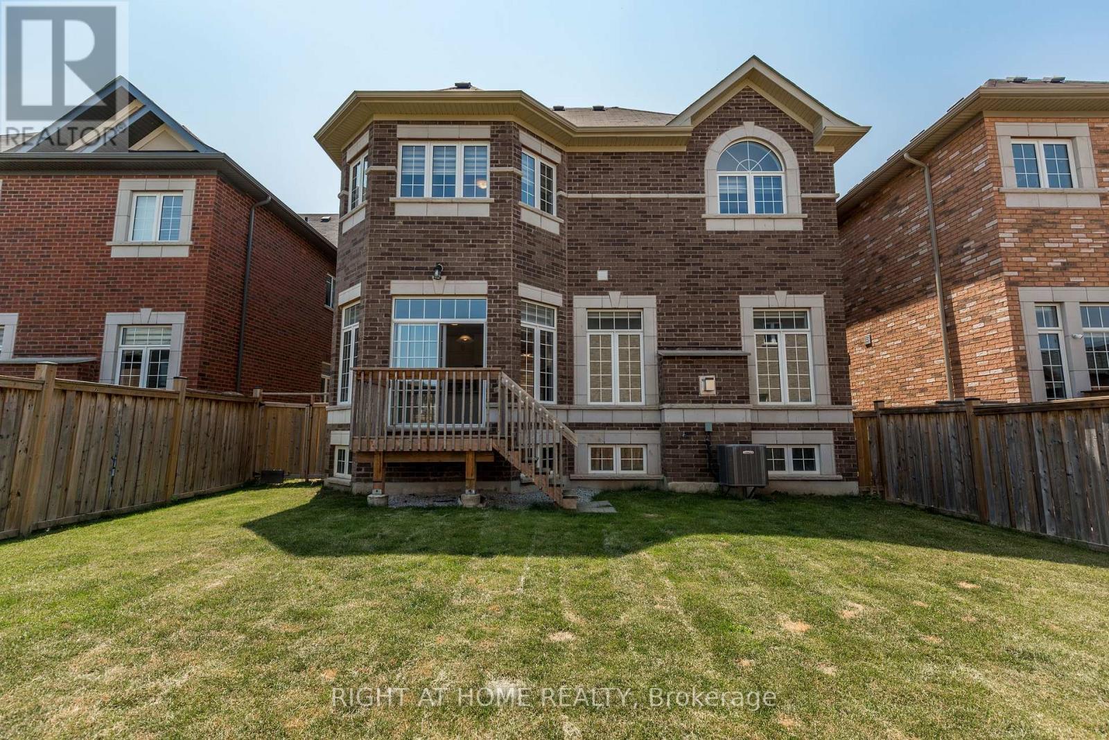 8 Monarch Drive, Halton Hills, Ontario L7G 0H9 - Photo 43 - W13655948