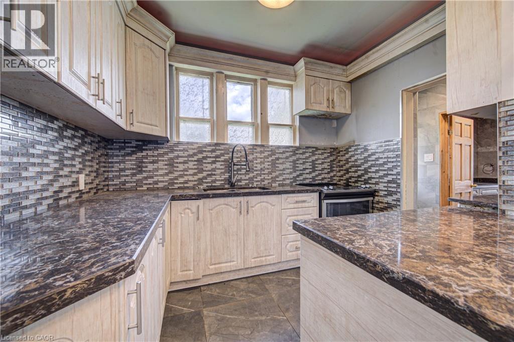 59 Irvin Street, Kitchener, Ontario  N2H 1K7 - Photo 18 - 40837378