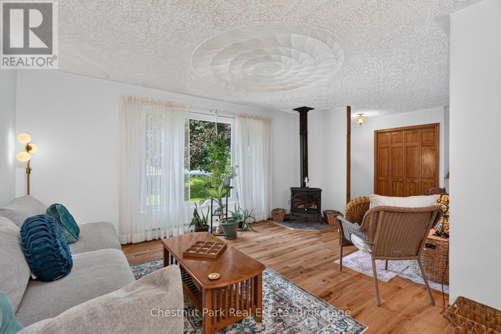 80 Hubbel Crescent, Huntsville, Ontario  P1H 1S6 - Photo 4 - X13655962