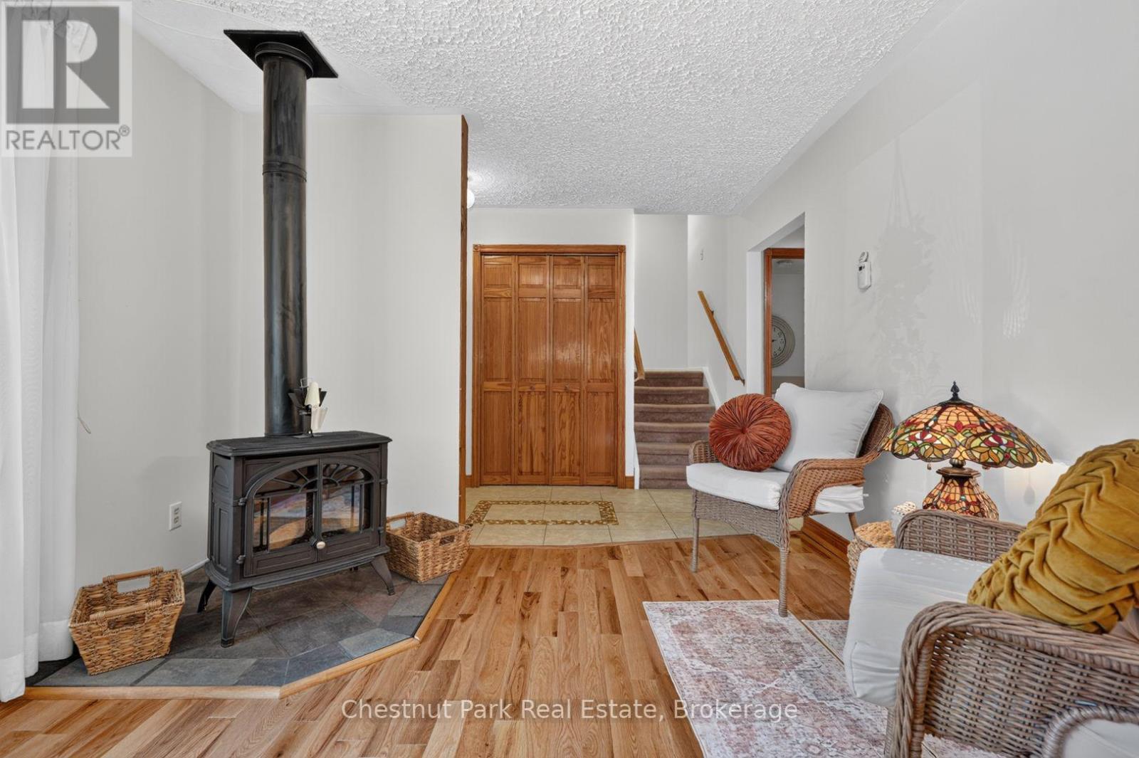80 Hubbel Crescent, Huntsville, Ontario  P1H 1S6 - Photo 5 - X13655962