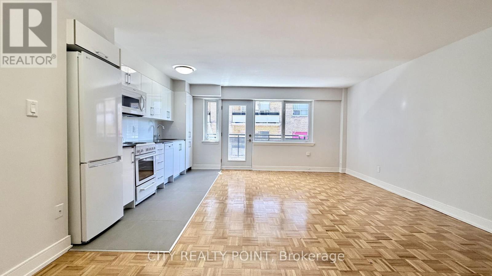 608 - 95 Lawton Boulevard, Toronto, Ontario M4V 1Z8 - Photo 3 - C13655978