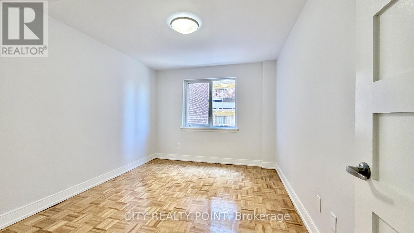 608 - 95 Lawton Boulevard, Toronto, Ontario M4V 1Z8 - Photo 7 - C13655978