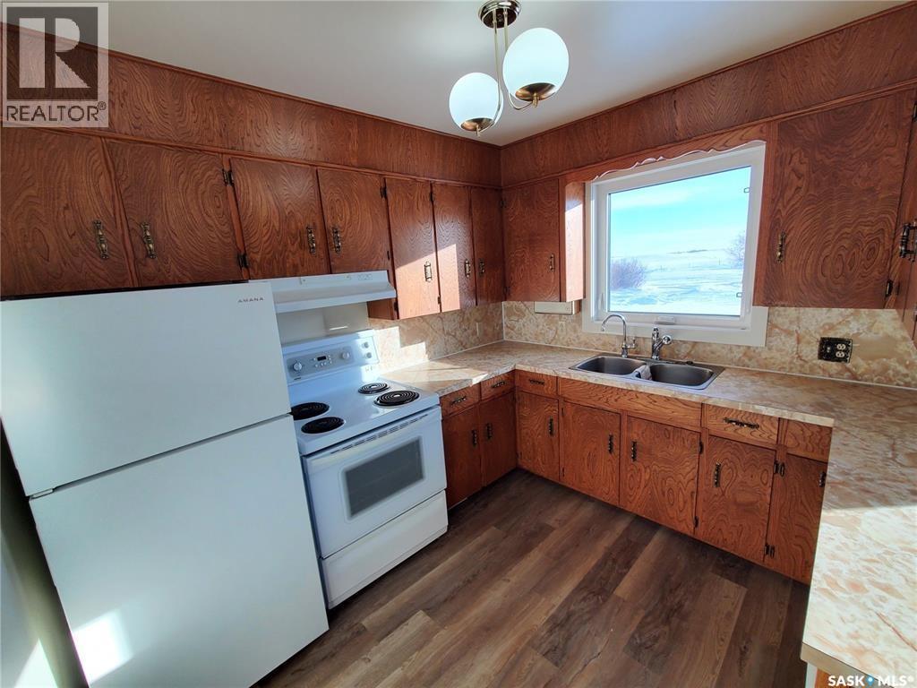 Melville Acreage Colmer Sk, Melville, Saskatchewan  S0A 2P0 - Photo 22 - SK044542