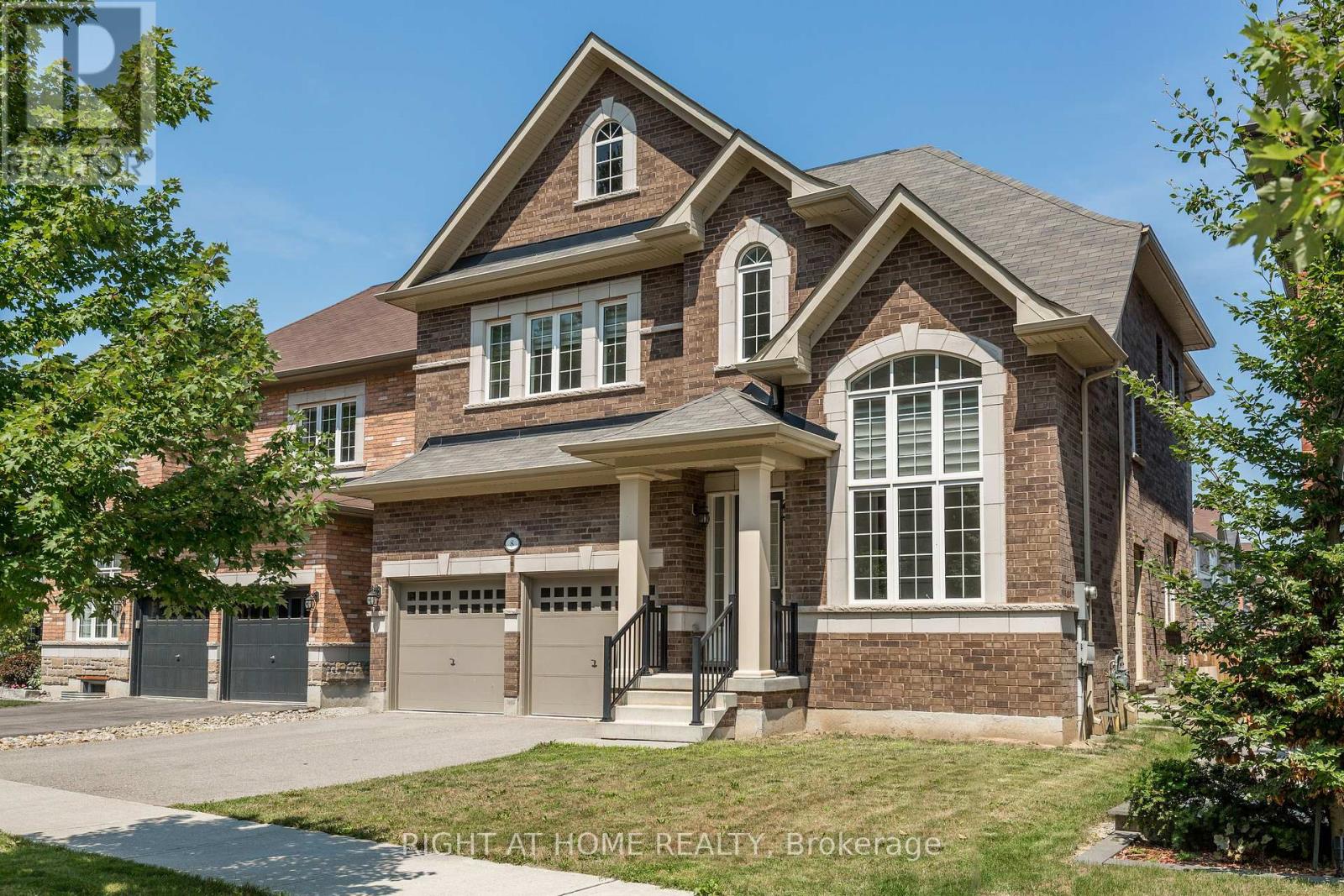 8 Monarch Drive, Halton Hills, Ontario  L7G 0H9 - Photo 4 - W13655958