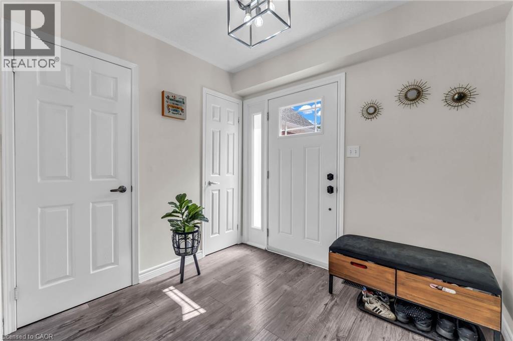 5187 Mulberry Drive, Beamsville, Ontario  L3J 0J6 - Photo 4 - 40840679