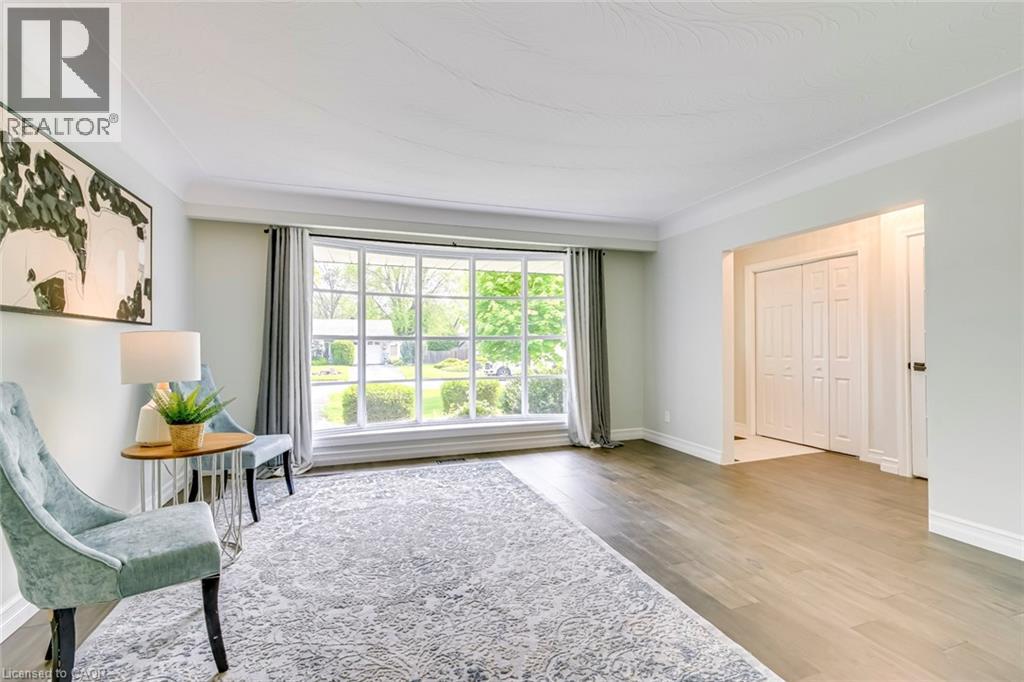 356 Dunlop Crescent, Burlington, Ontario  L7L 3N7 - Photo 7 - 40852551